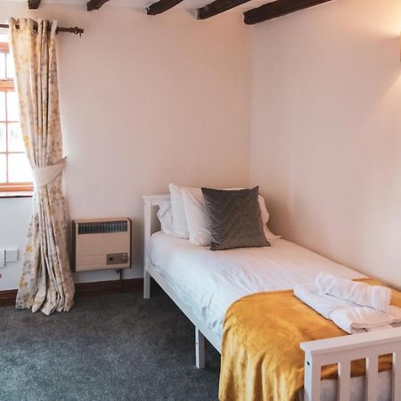 Agniti Cottage Дерби Экстерьер фото
